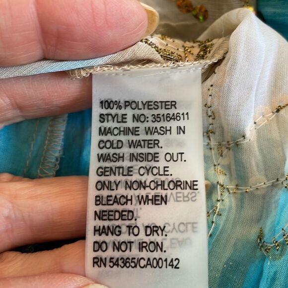 Peter Nygard turquoise & tan polyester blouse with gold spangles & embroidery - Picture 8 of 9